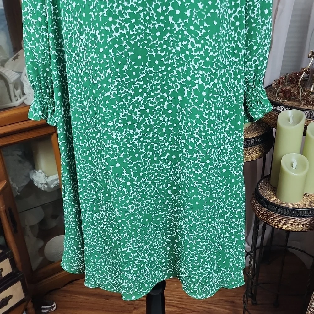 HOBBS LONDON | Elegant Green White Ditsy Floral Women's Mini Ruffle Dress | US 8 - Picture 4 of 12
